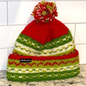 US Sherpa Wool Winter Hat Made in Nepal Festive Holiday Inspired EUC